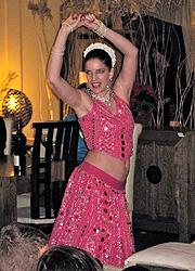 Bollywood Dance MEISSOUN